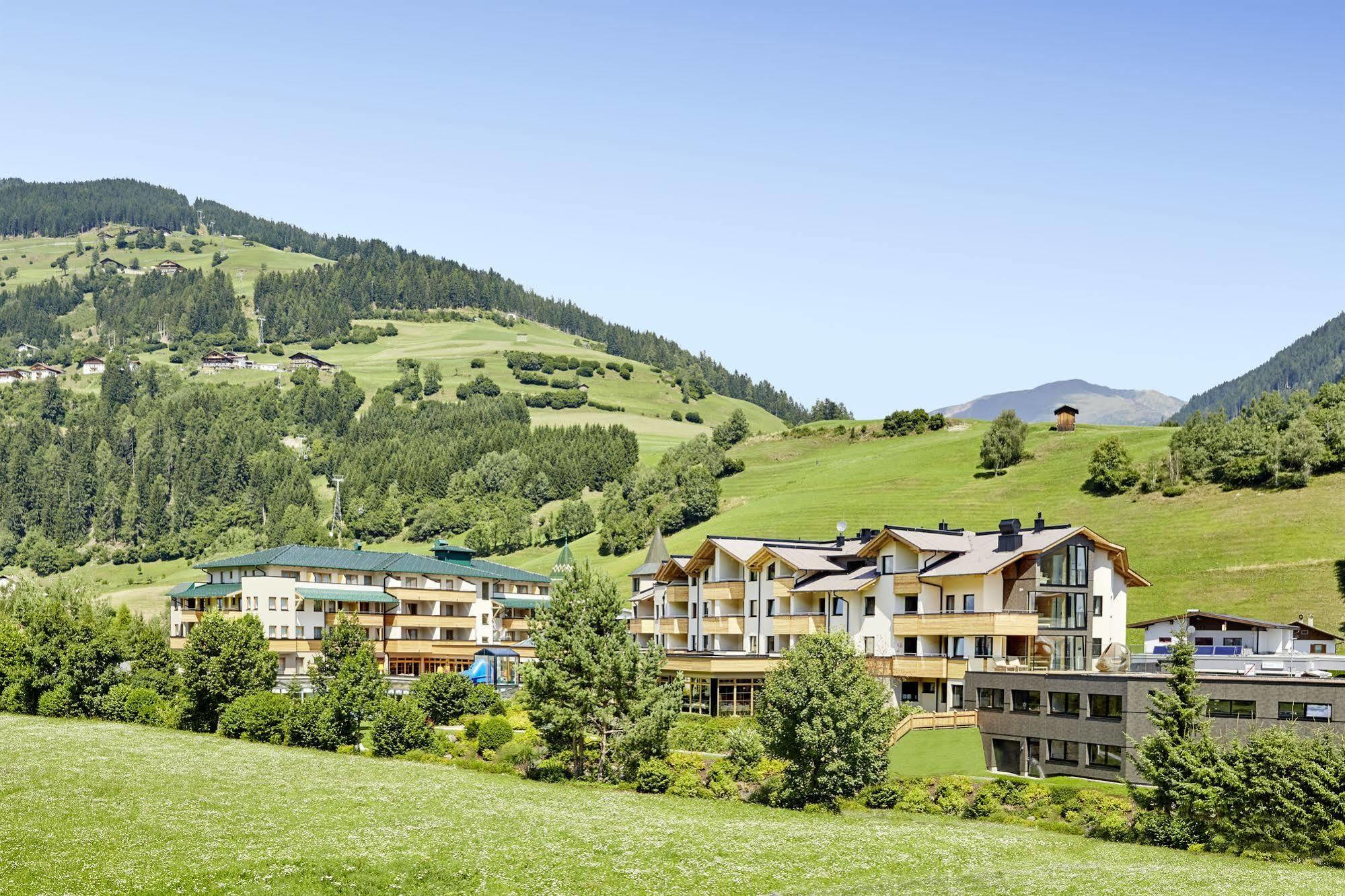 Dolomiten Residenz - Sporthotel Sillian Exterior foto